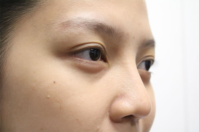 Review of 3D eyebrow painting Review of 3D eyebrow painting
