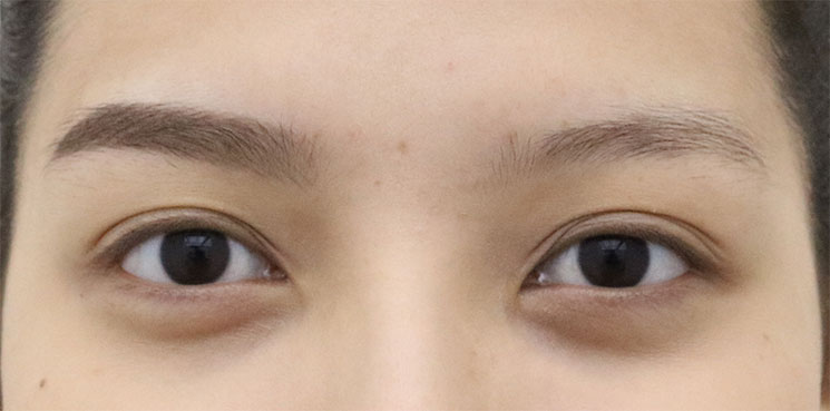 Review of 3D eyebrow painting Review of 3D eyebrow painting