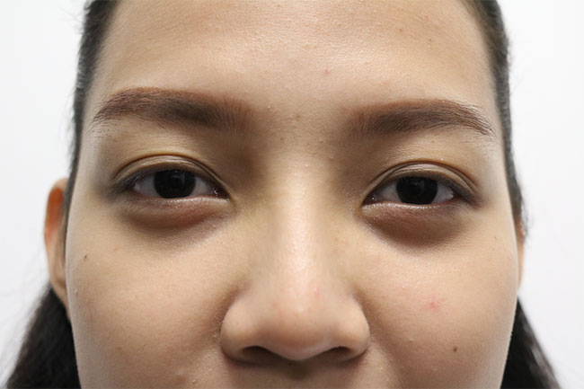 Review of 3D eyebrow painting Review of 3D eyebrow painting