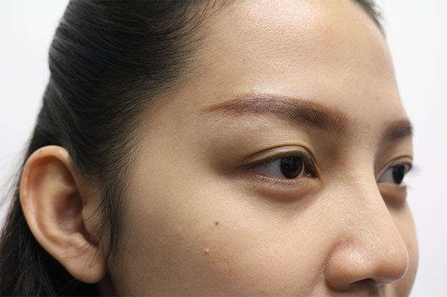 Review of 3D eyebrow painting Review of 3D eyebrow painting