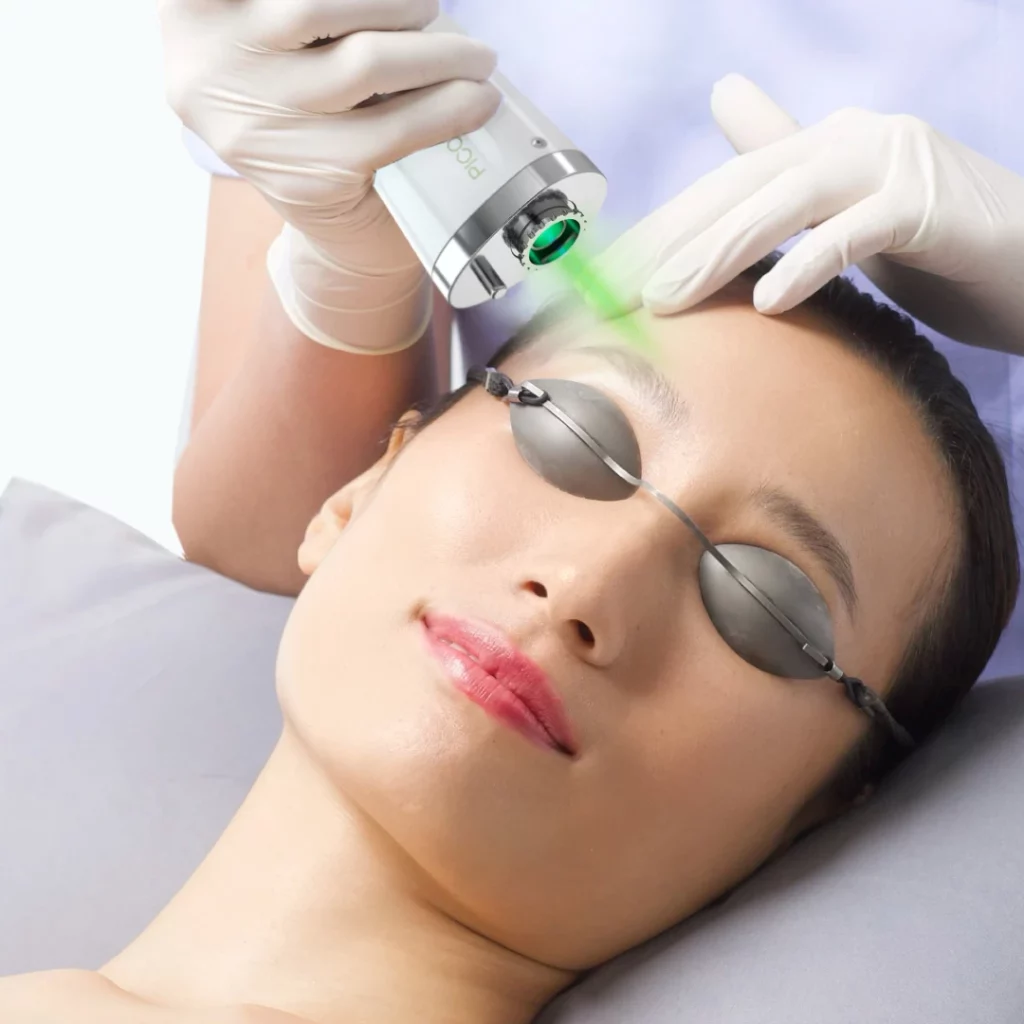 วิธีการลบคิ้ว รอยสักด้วย Enlighten SR (Laser)